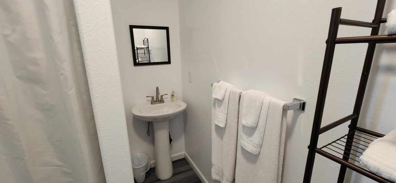 Keaau #1 New! Couples Getaway Self Checkin Studio Apt מראה חיצוני תמונה